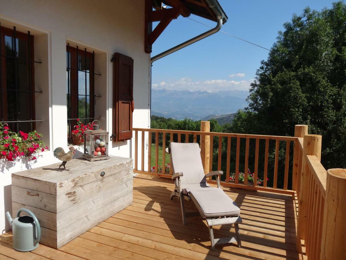 Maison D'Hotes L'Arnica La Bréole Exteriér fotografie