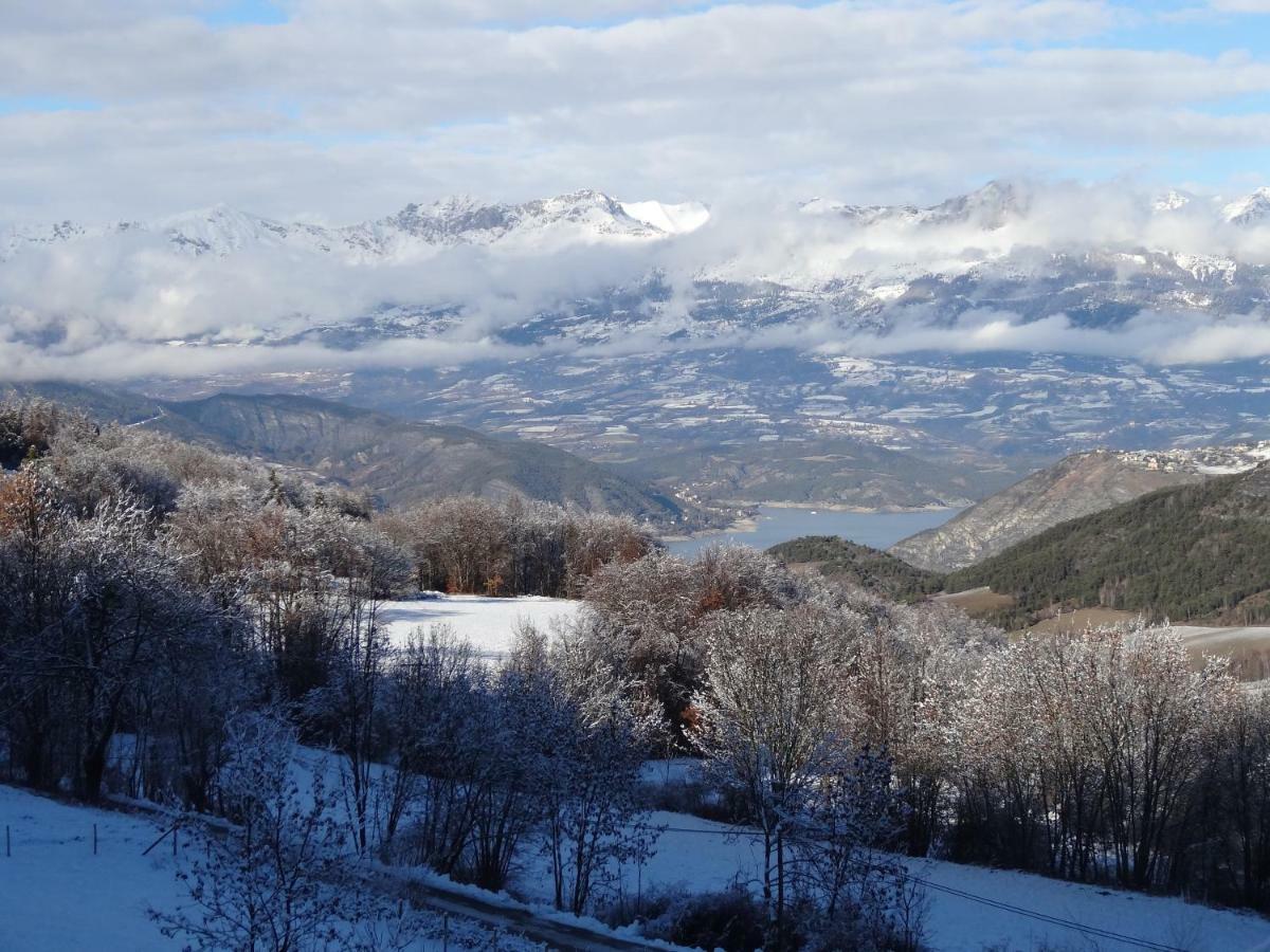 Maison D'Hotes L'Arnica La Bréole Exteriér fotografie