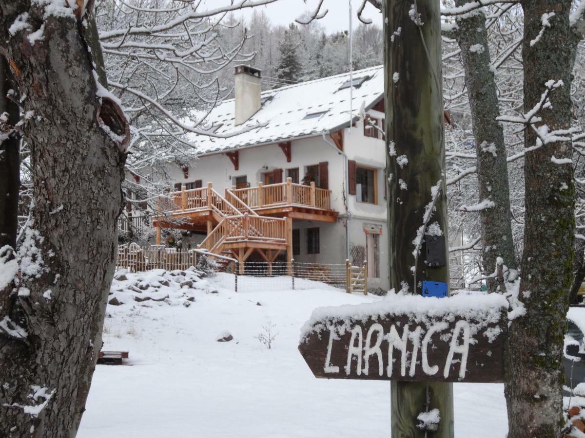 Maison D'Hotes L'Arnica La Bréole Exteriér fotografie